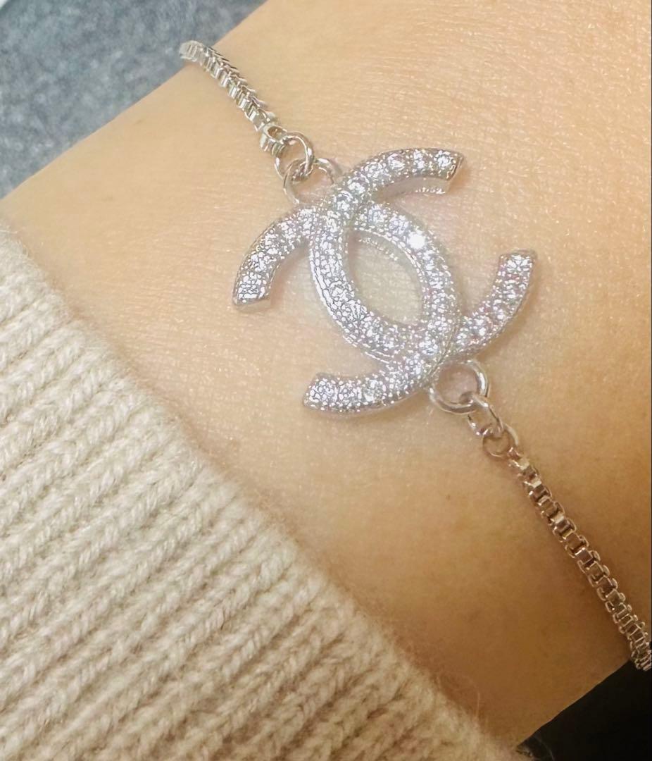CHANEL シルバー ダブルCロゴブレスレット