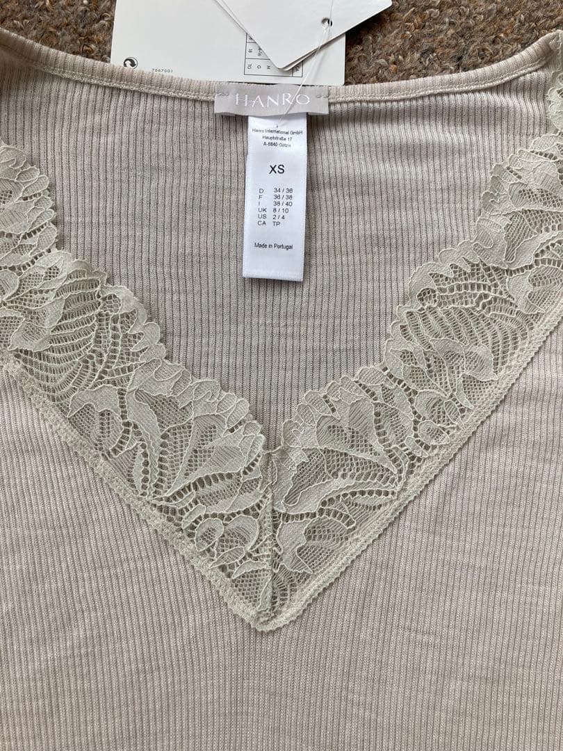 新品未使用HANRO ハンロ　シルクウール リブ編みトップス長袖　XS