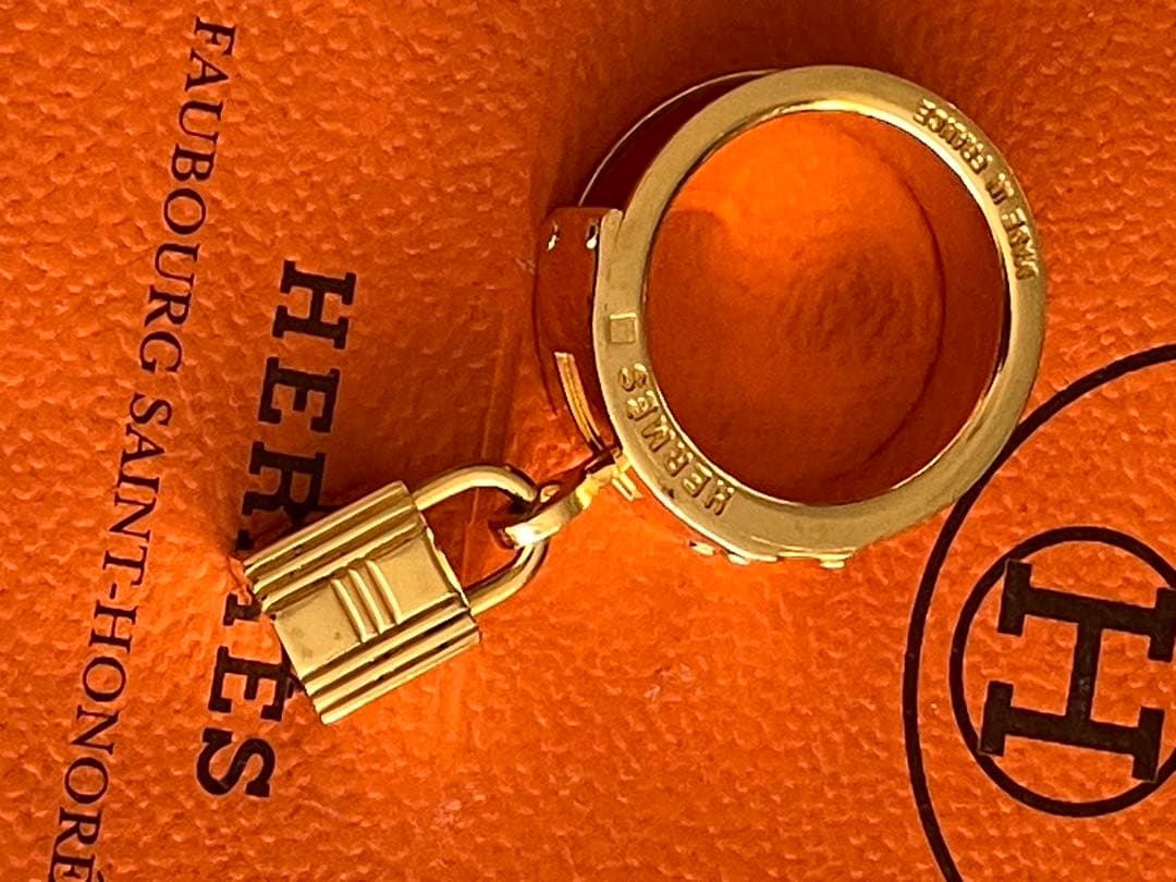 HERMES　エルメス　スカーフリング　ケリー　ゴールド　カデナモチーフ