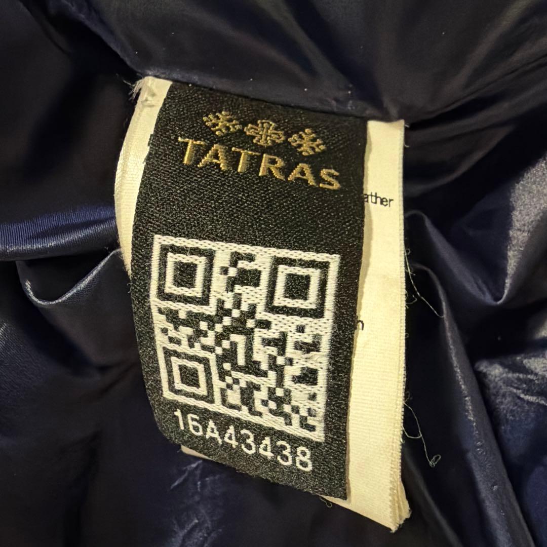 早い者勝ち　TATRAS ポリテアマネイビーダウン タトラスPOLITEAMA紺