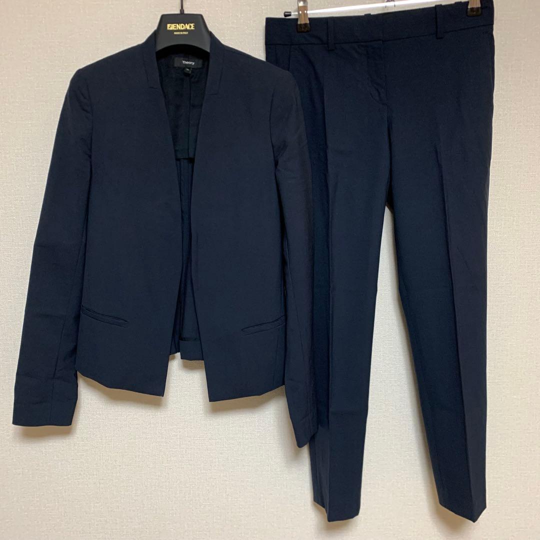 【人気】セオリー　ネイビー　ノーカラー　S セット　パンツスーツ　背抜き