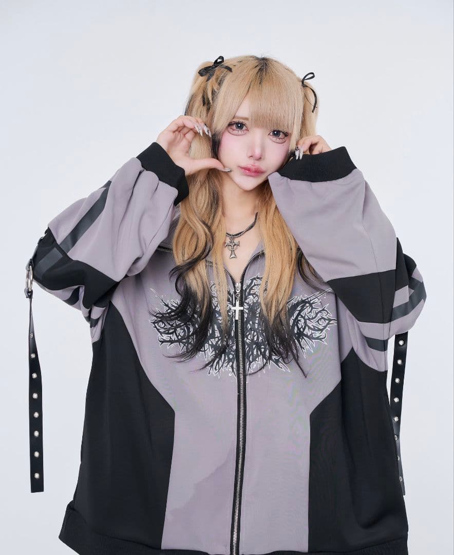 HIDOLATRAL THEODOL　近未来メタルジャージ　GRAY　地雷系