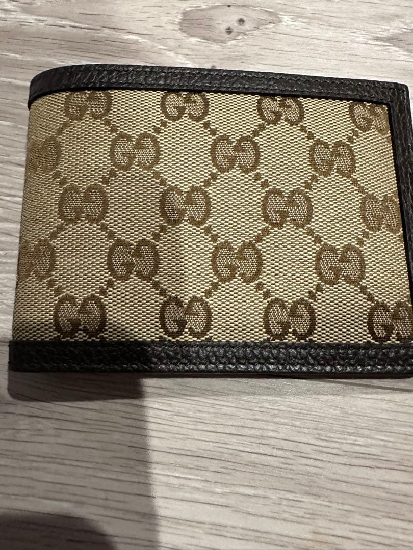 鞠*山様 グッチ　折りたたみ　財布