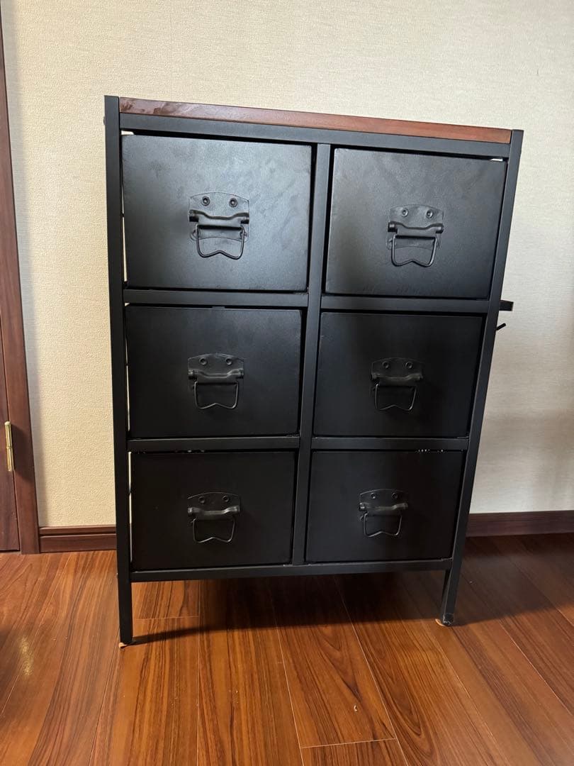 インダストリアル収納