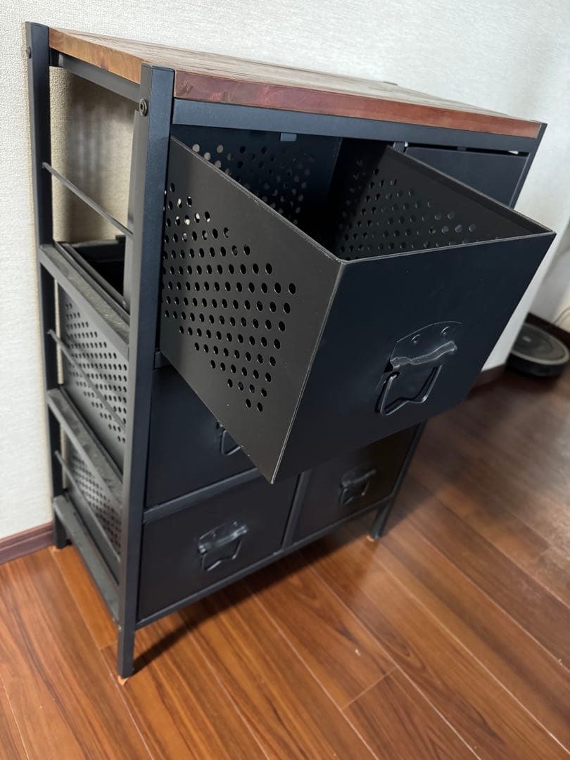 インダストリアル収納