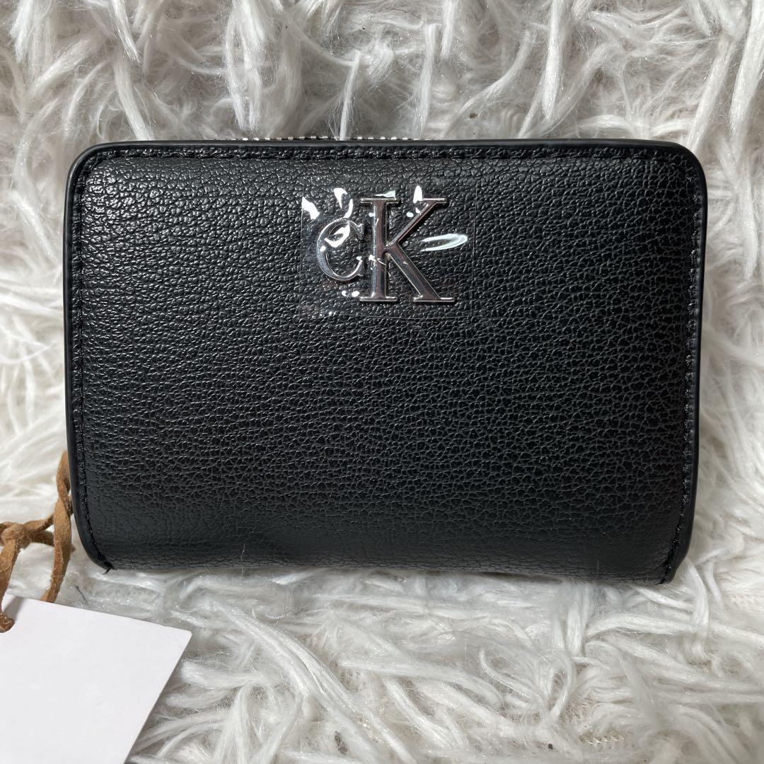 新品　未使用　カルバンクライン　二つ折り財布　シボ革　ブラック　黒　レザー