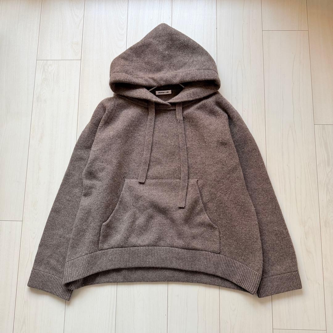 美品・完売品✨ドゥーズィエムクラス　Knitted フーディー　ニット　ブラウン