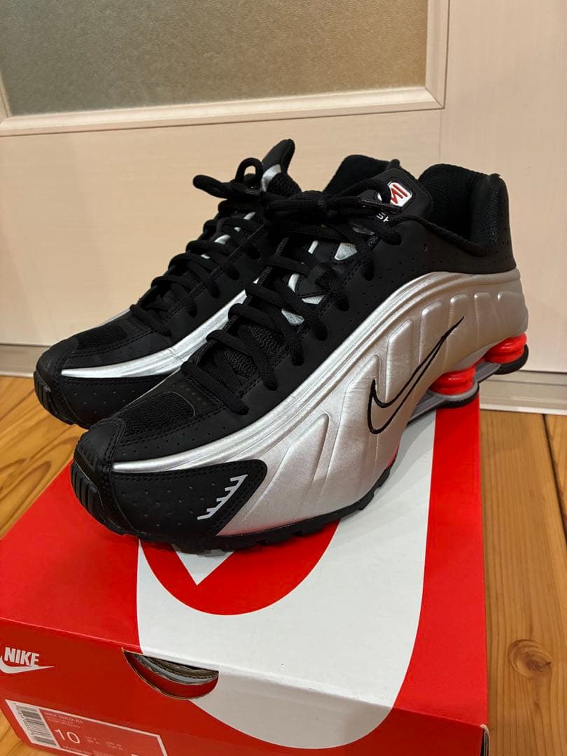 【美品】Nike Shox R4 28cm ナイキショックス