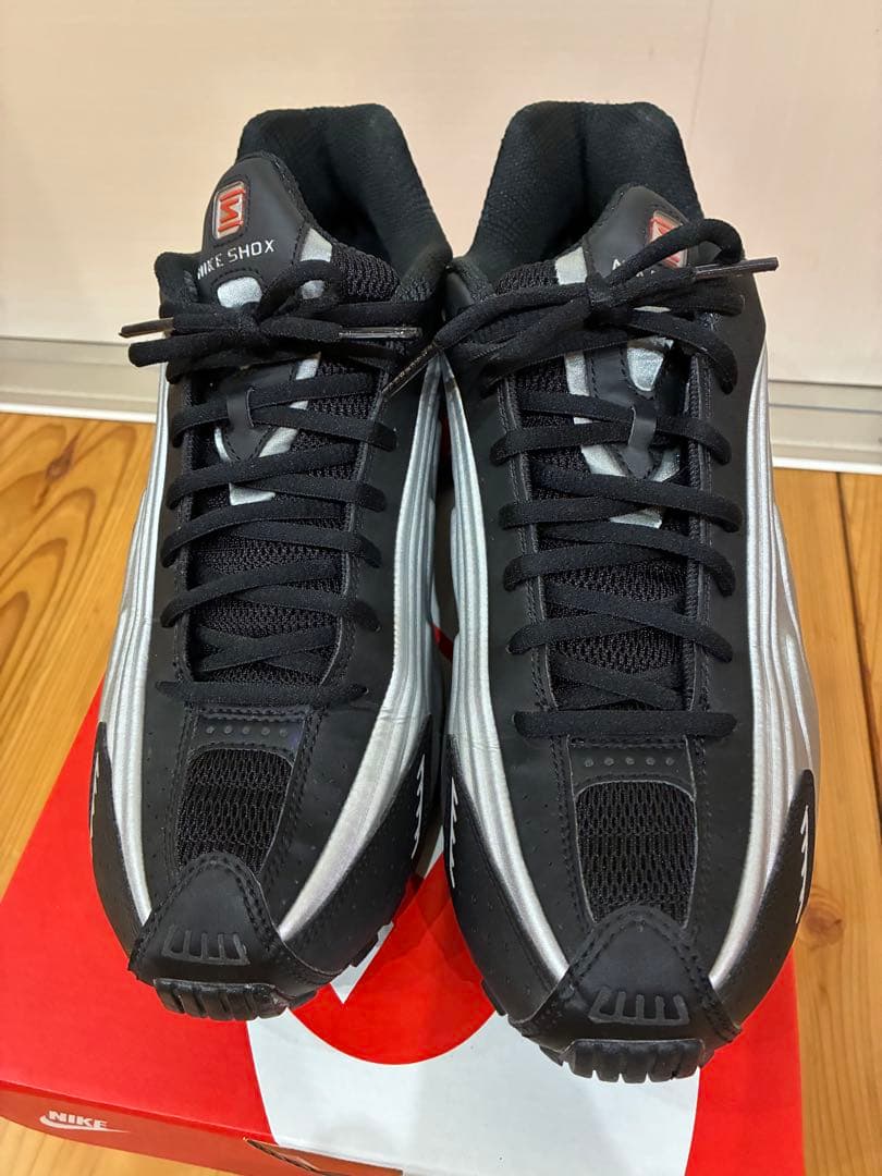 【美品】Nike Shox R4 28cm ナイキショックス