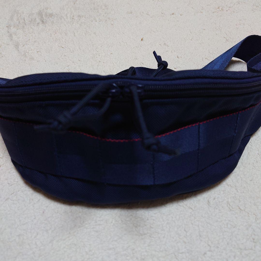 希少ブリーフィング × ビームスプラス別注モバイルポッドショルダーボディバック