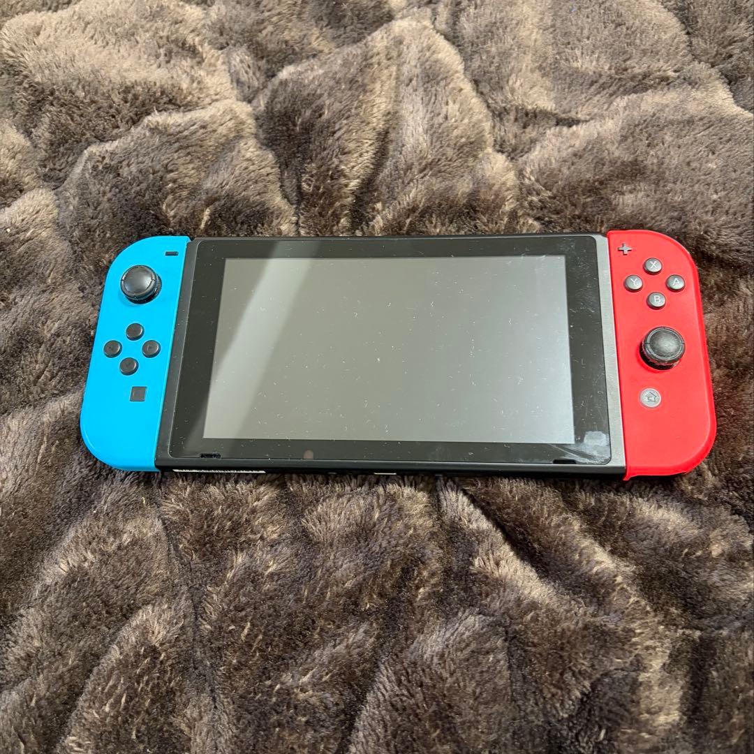 Nintendo Switch 本体、ネオンブルー、ネオンレッド