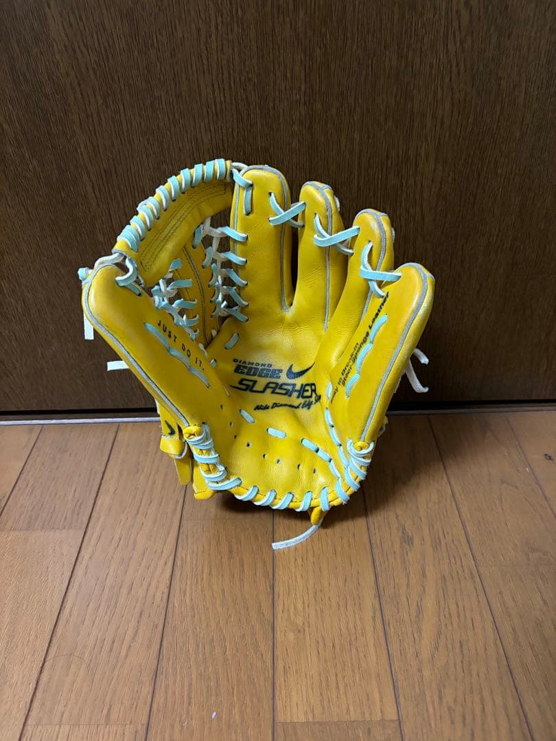 ナイキ　軟式グローブ　オールラウンド用