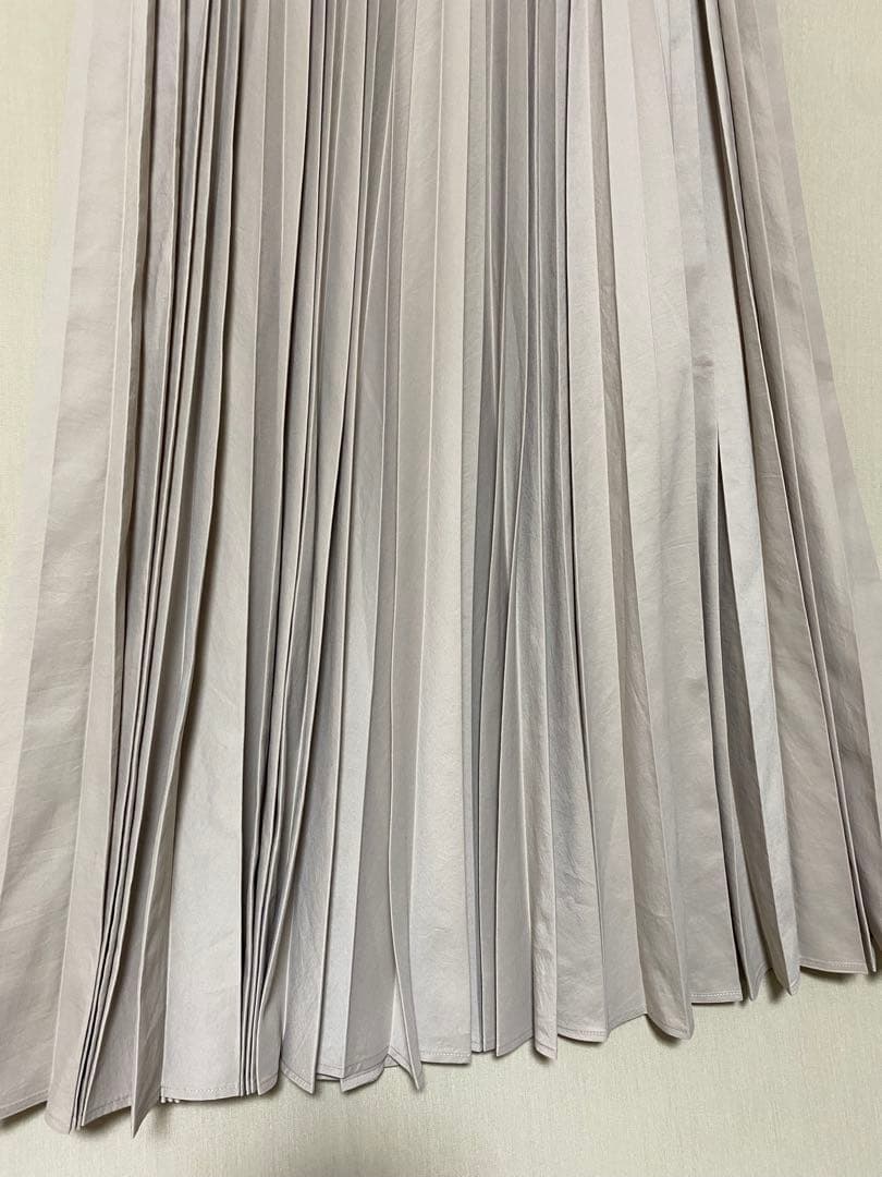 23区　CanCam11月号掲載　パウダリータイプライター プリーツ スカート