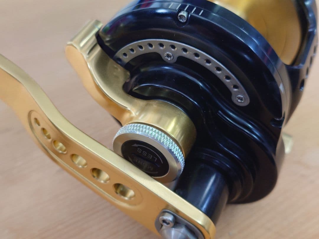 【中古美品】オーシャンフリークス　キャプチャ60HG　右巻き