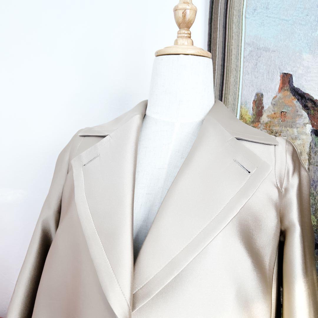 美品　GIORGIOARMANIアルマーニ　シルク　トレンチコート 上品な光沢感