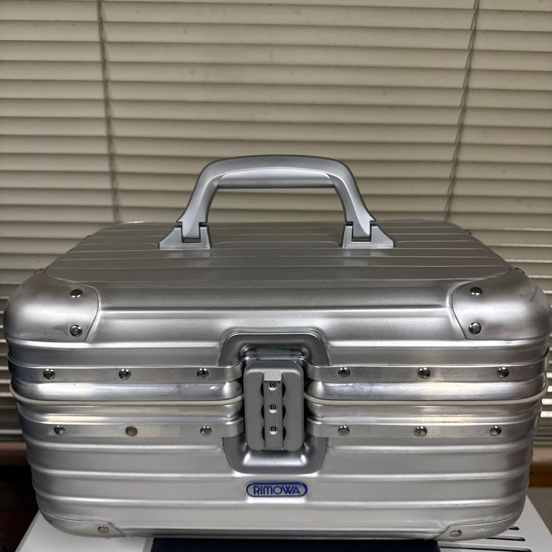 RIMOWA ビューティーケース　ヴァニティ