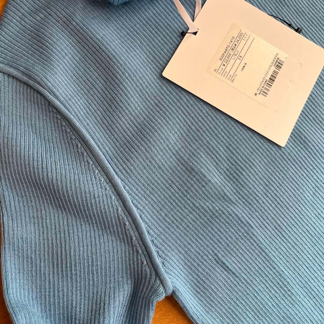 新品タグ付き　enfold タートルニット　38 水色