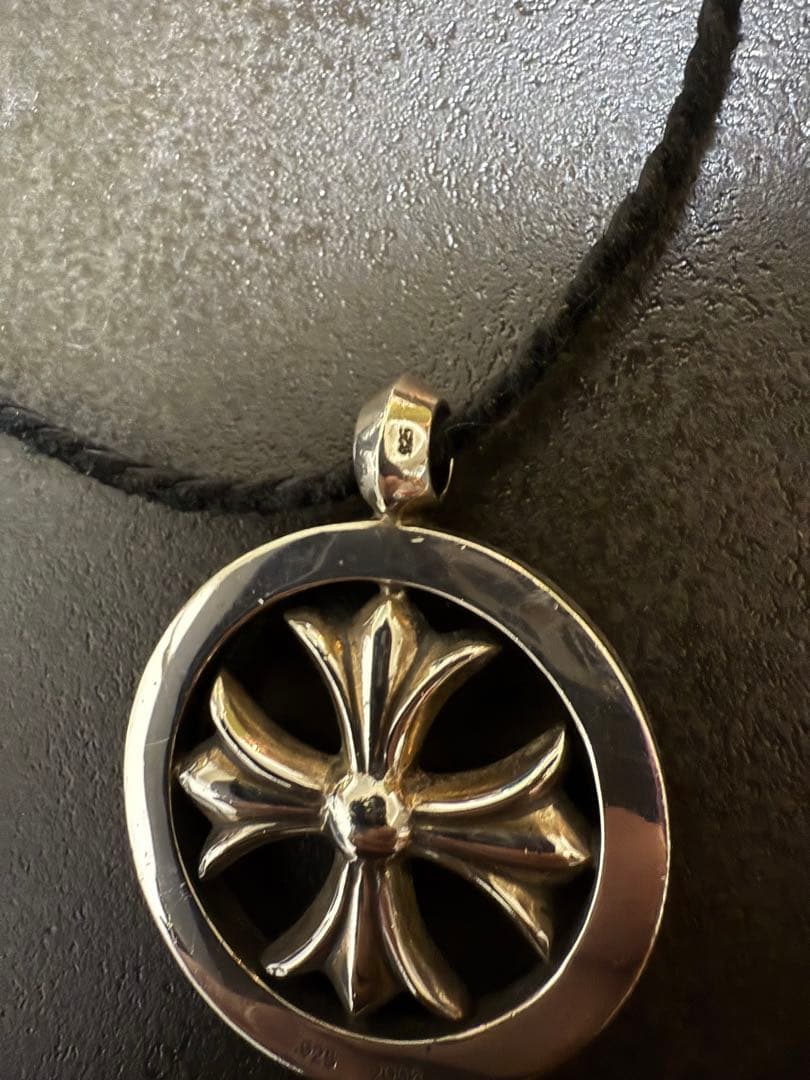 クロムハーツ　メダリオン