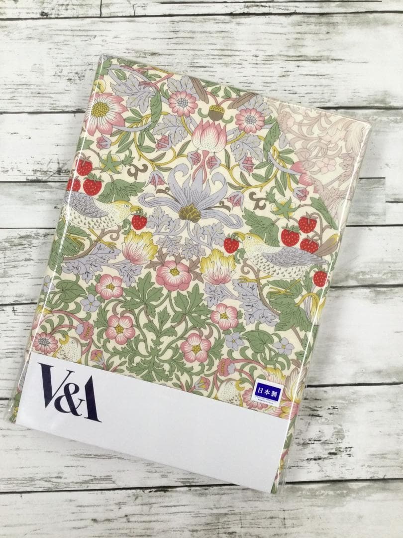 ウイリアムモリス　V&A　いちご泥棒　掛けふとんカバー　No.１０７　ピンク系