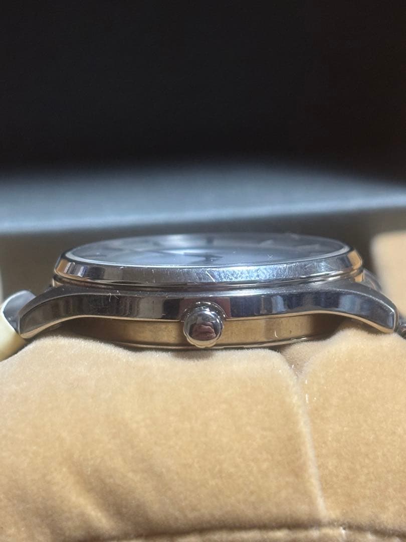 SEIKO セイコーコレクション チタンメンズ ソーラー腕時計SBPX101