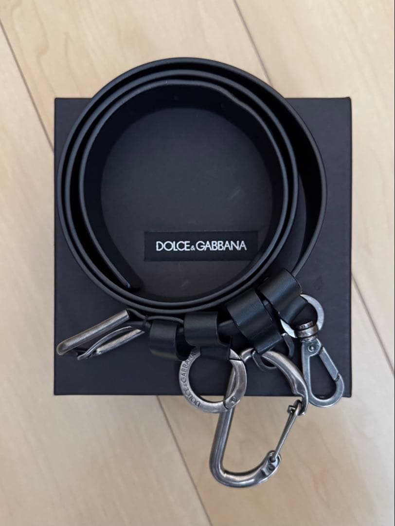 E　DOLCE & GABBANA バケッタレザーユーティリティベルト