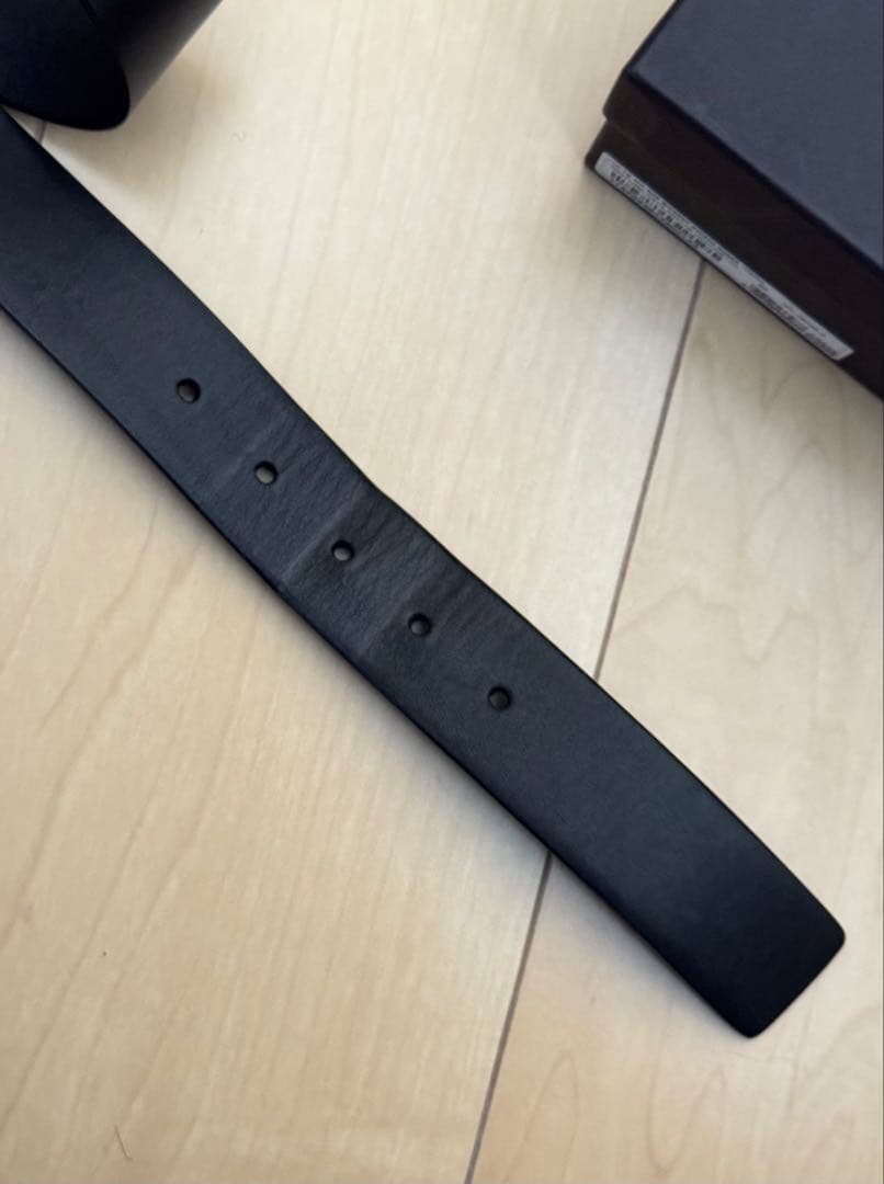 E　DOLCE & GABBANA バケッタレザーユーティリティベルト