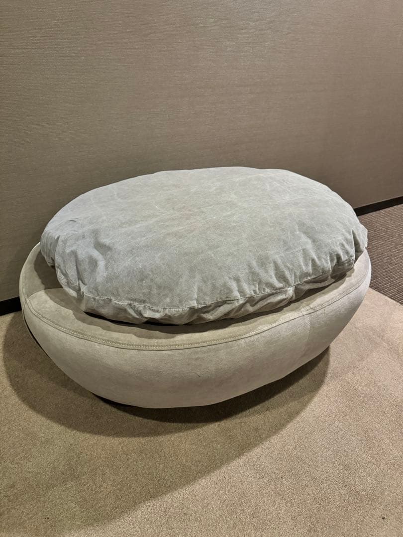 【送料無料】NOR/ノル SWIF STOOL（ベルベット）クッションソファ