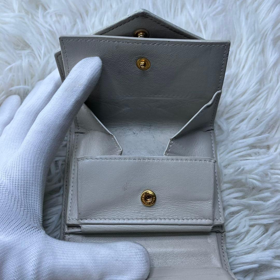 【大人気】サンローラン 財布 YSL キャビアスキン ホワイト コンパクト