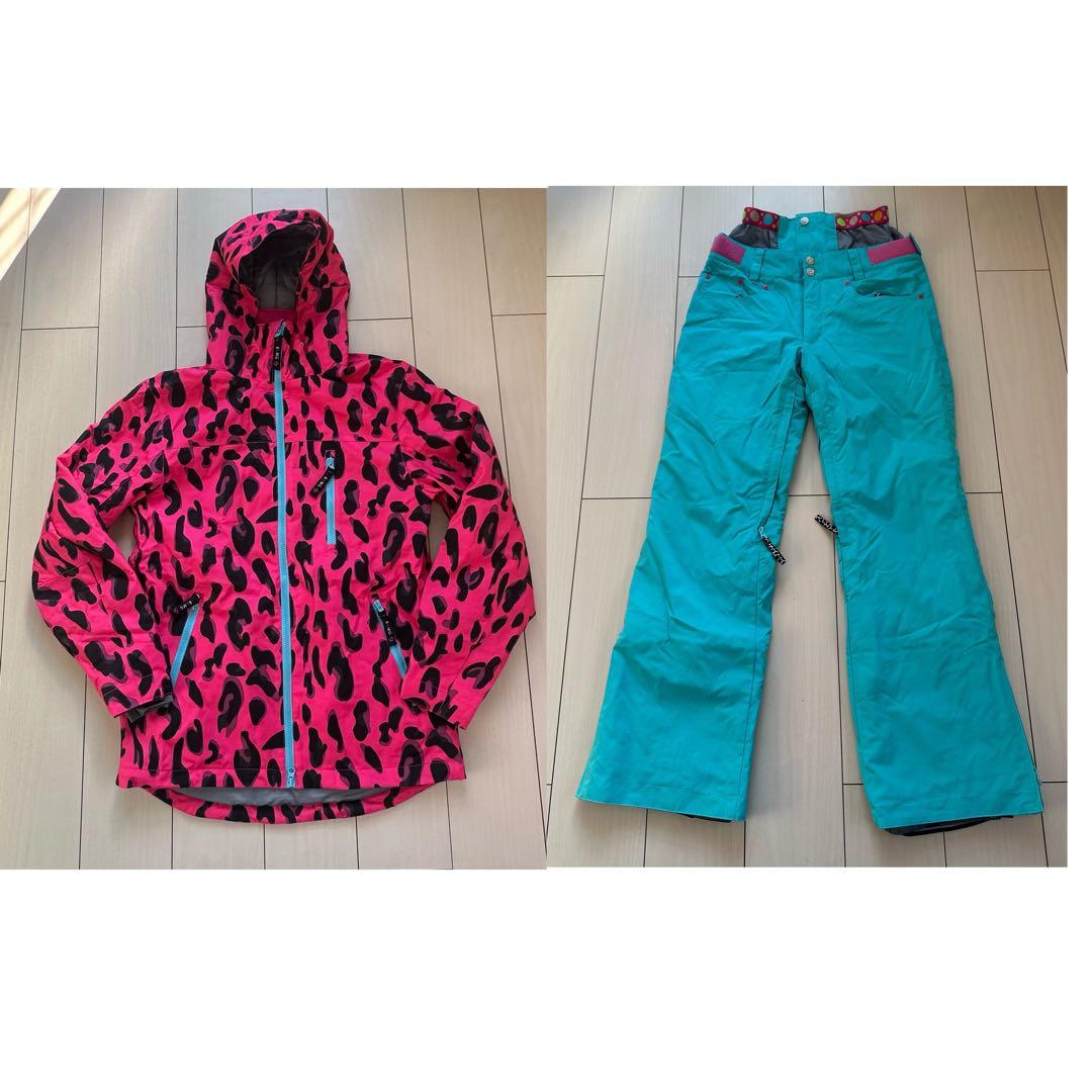 中古超美品スノーボードウエア 上下セット レディース