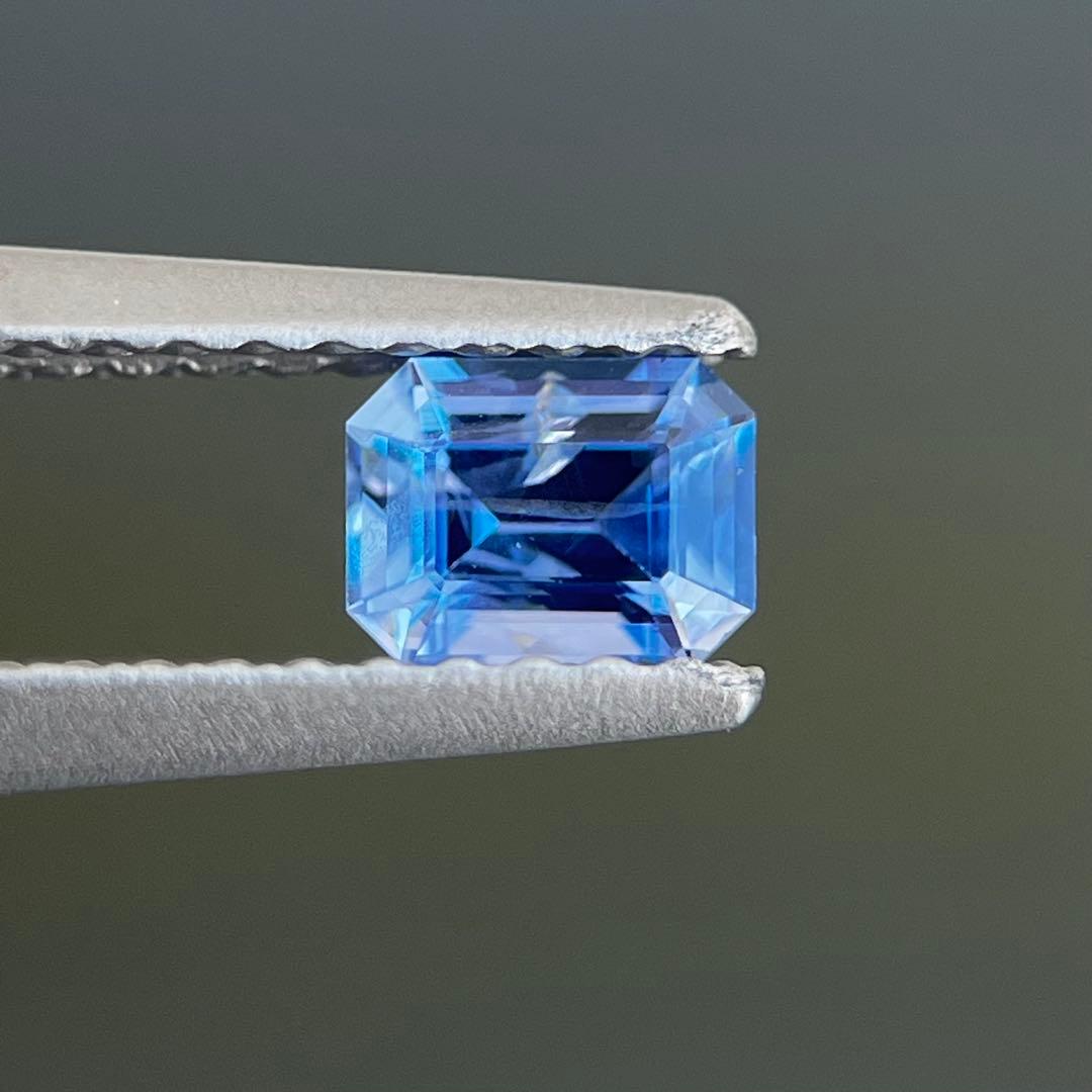 スリランカ産非加熱天然ブルーサファイアルース