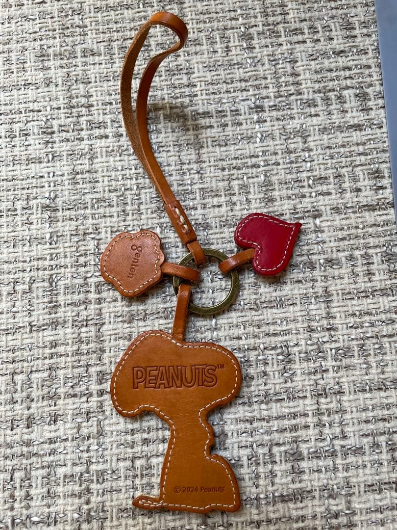 genten ゲンテン【完売品】 PEANUTS ワクワクチャーム スヌーピー