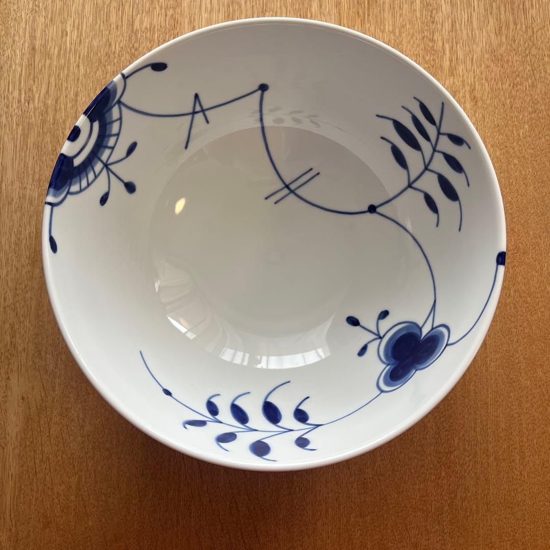 ロイヤルコペンハーゲン⭐️ブルーフルーテッドメガボウル24センチ