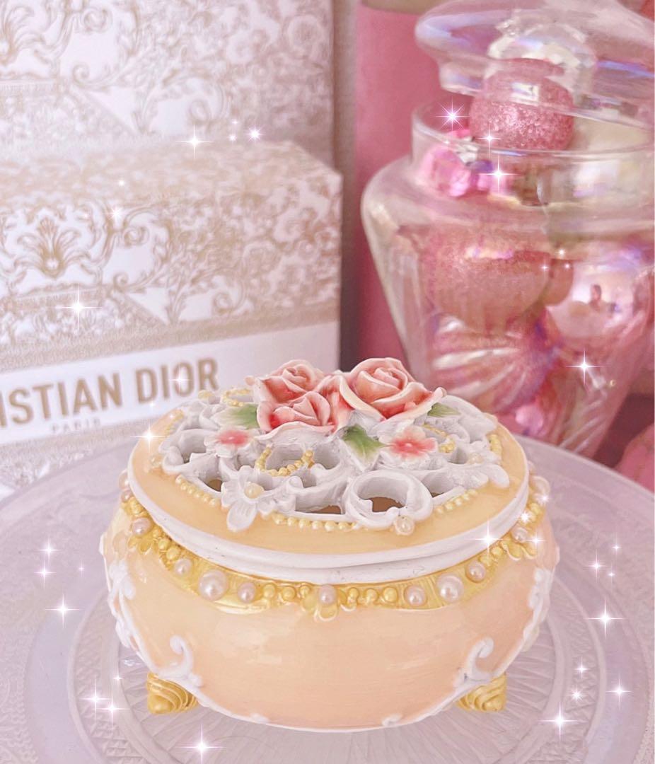 レア♡ロリータ♡ピンク♡姫♡リズリサ キャミソール♡ハローキティ♡ちいかわ♡