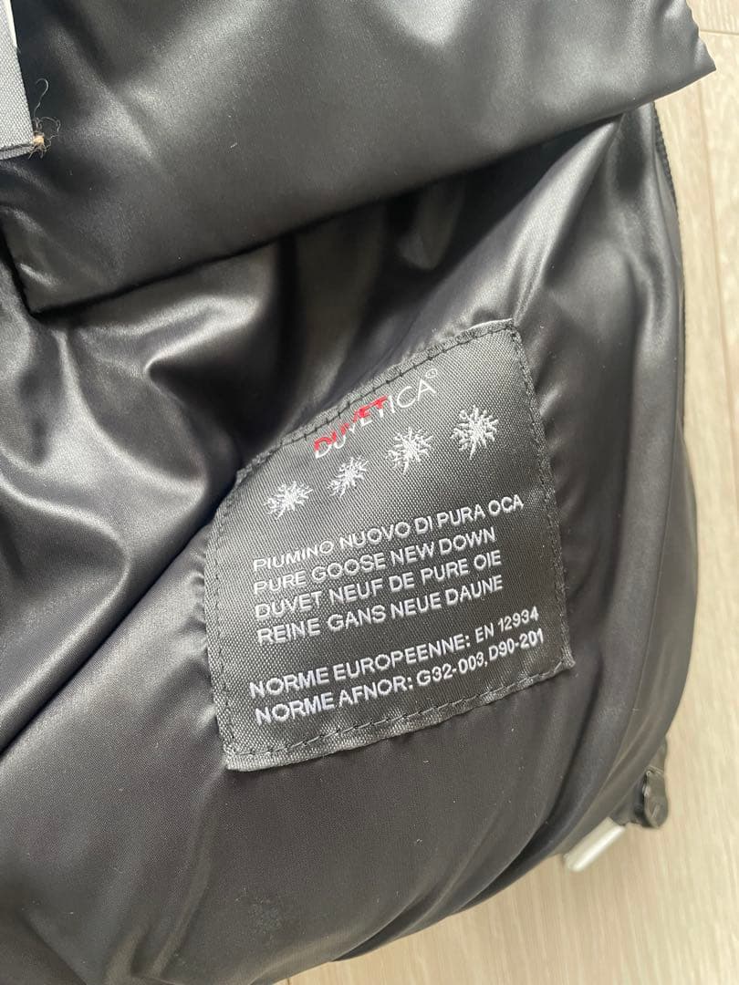 デュベティカ ダウンベスト （40）【美品】 ブラック