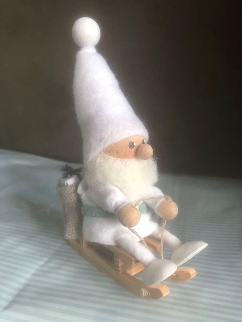 ノルディカニッセ ソリに乗るサンタさん　クリスマス