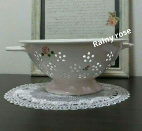 1817:マニー・薔薇好き！　マニーローズ　ホーローコランダー　新品未使用