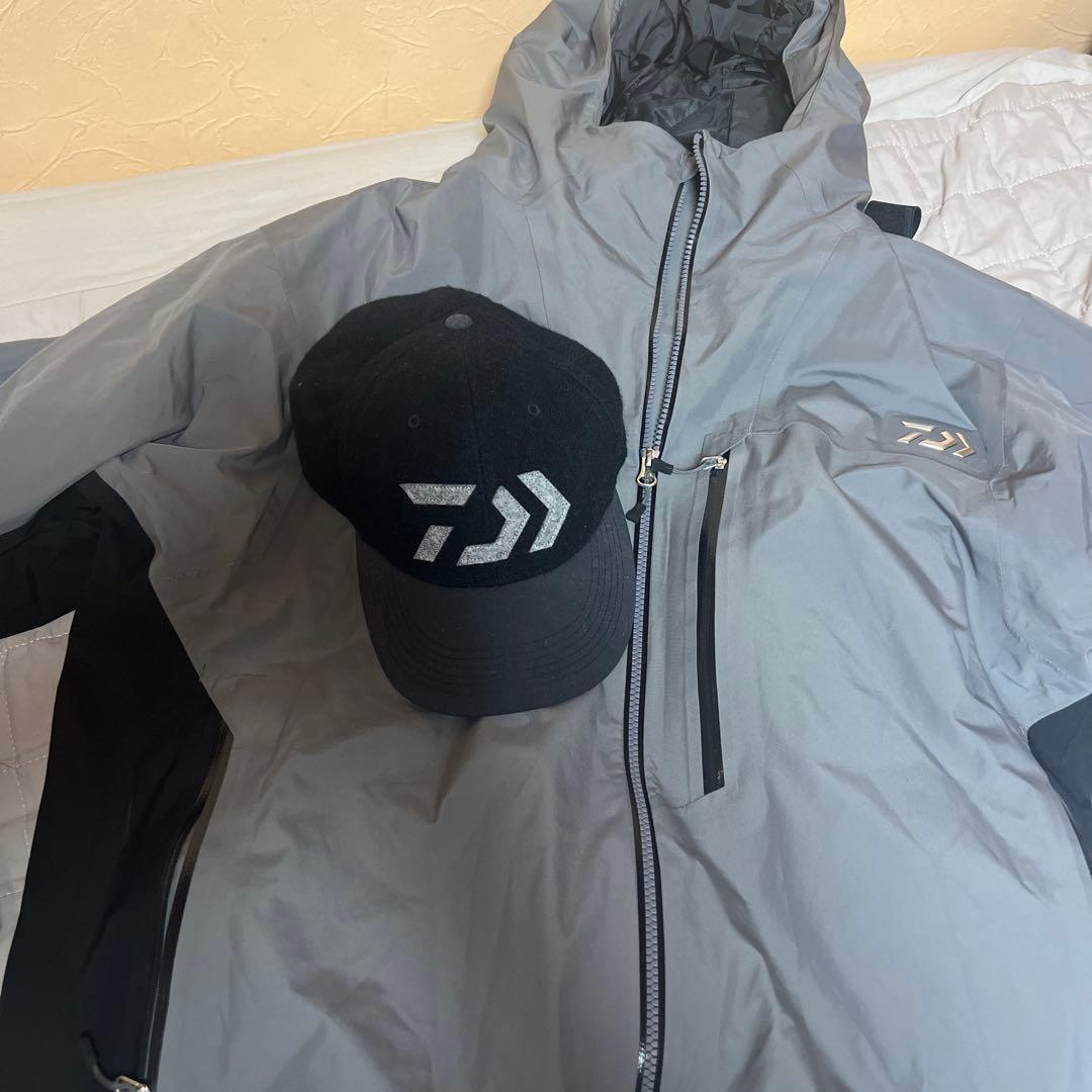 超お得セット! ダイワGORE-TEX フィッシングスーツ 2XL キャップ付き