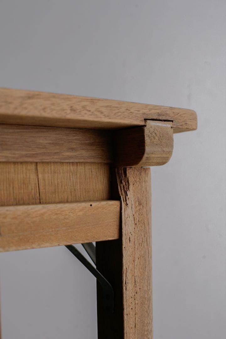 ラワン 杉 無垢材 サイドテーブル　勉強机　アンティークテーブル　古家具