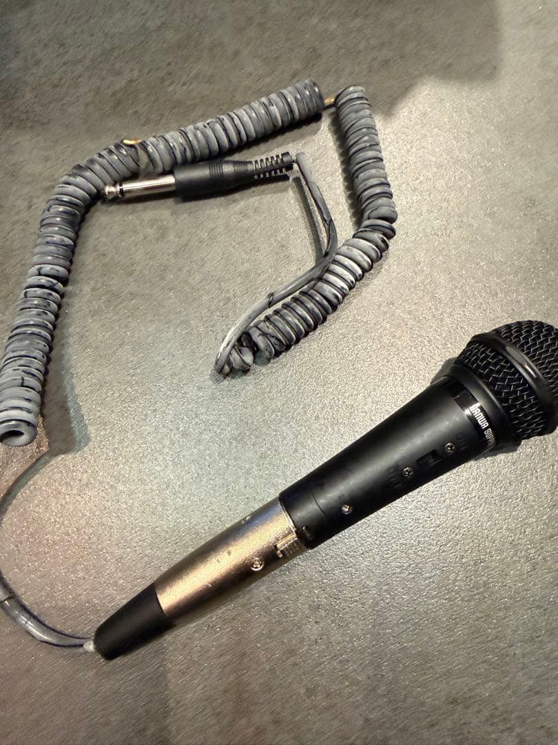 サンワサプライ　ワイヤレスマイク機能付き拡声器スピーカー MM-SPAMP3