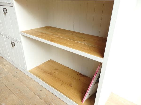 サイズオーダー可！超ワイド6枚バッタン扉キャビネット●シャビーホワイト●受注製作