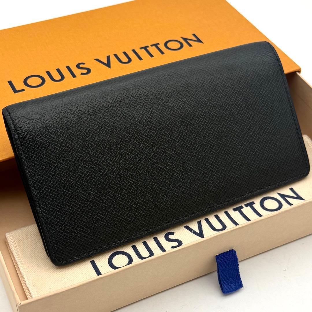新型 ルイヴィトン タイガ ポルトフォイユ ブラザ 折り財布 黒 ノワール