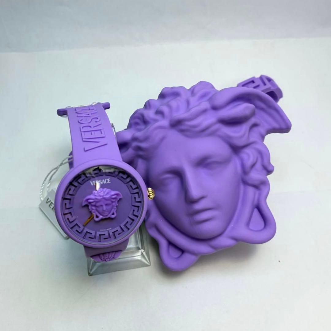 【新品】VERSACE ヴェルサーチ メドゥーサポップウォッチ 腕時計　2個