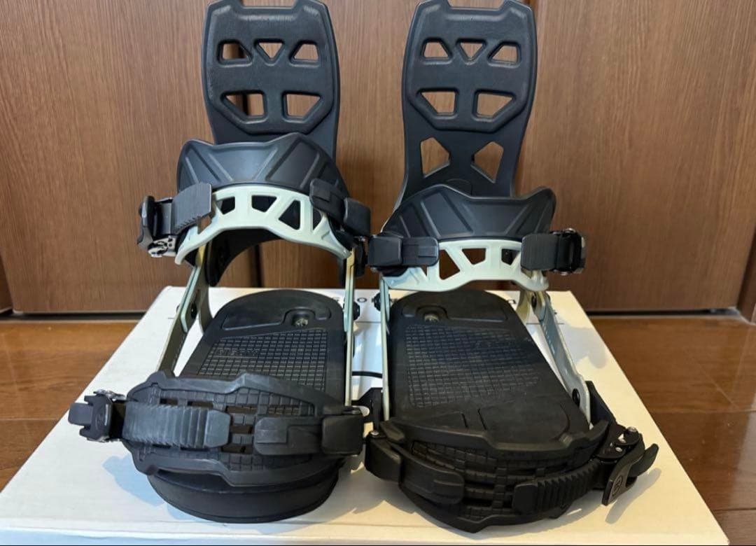 ほぼ未使用 RIDE ビンディング A-8 Mサイズ