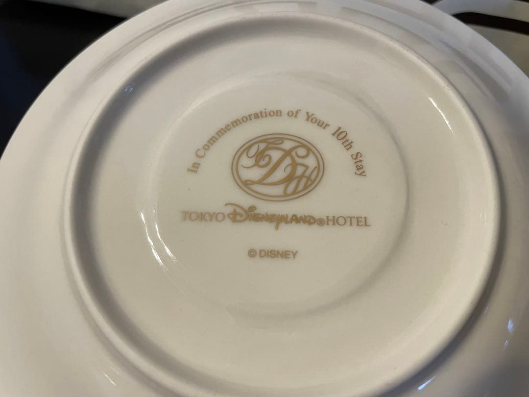 ディズニーランドホテル宿泊記念ティーカップ非売品　購入の際はコメントください。