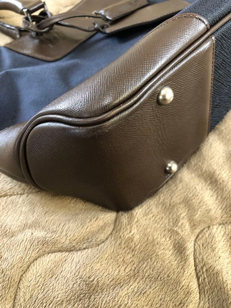 ペッレモルビダ　2way キャピターノ　メイデンボヤージュ ネイビー➕ブラウン