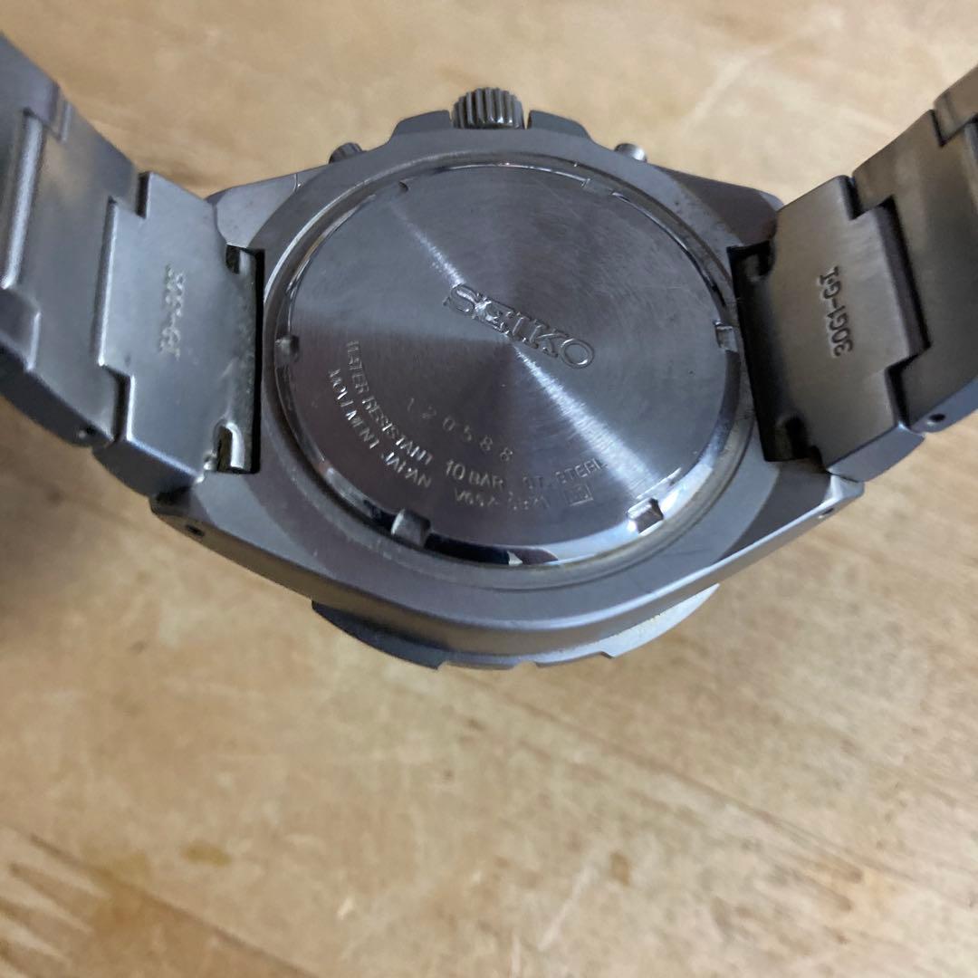 SEIKO セイコー クロノグラフ V657-0B70 腕時計