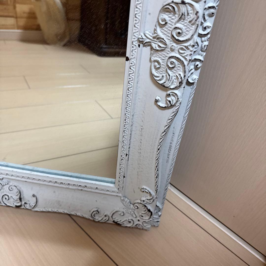 アンティーク壁掛け鏡　55cm65cmホワイト　ミラー　ウォールミラー