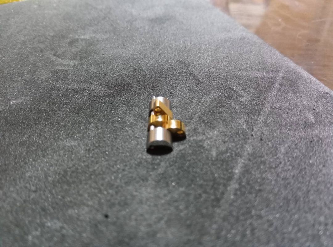 ロレックスＫ18コンビベルト　無垢　１コマ