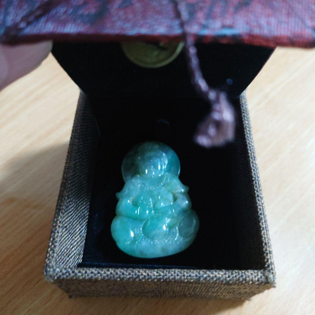 翡翠 仏像 ペンダント 箱付き