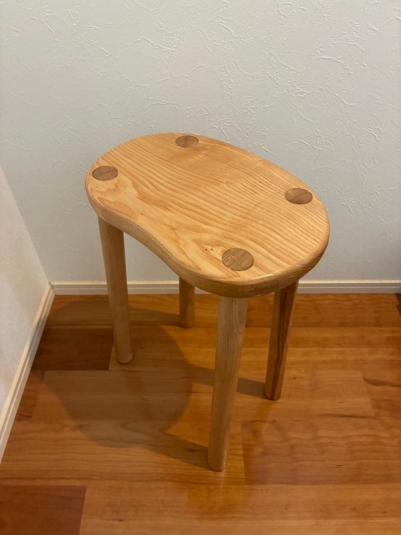 注文製作　栗の無垢材のスツール